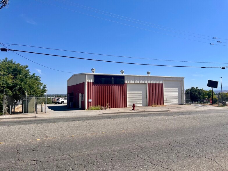 More Photos Of 510 Luther Rd, Red Bluff Warehouse For Sale