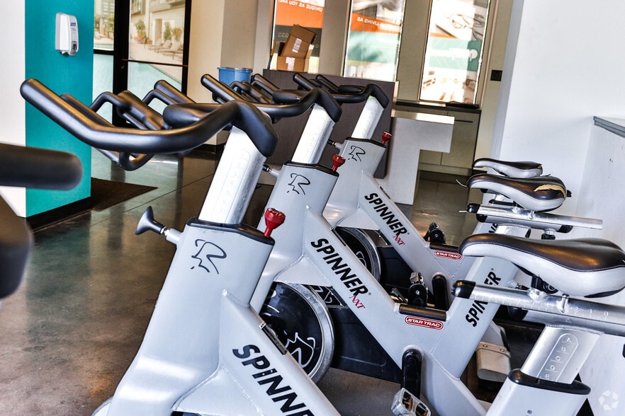 More Photos Of 810 E 7th St, Charlotte Apartments For Lease