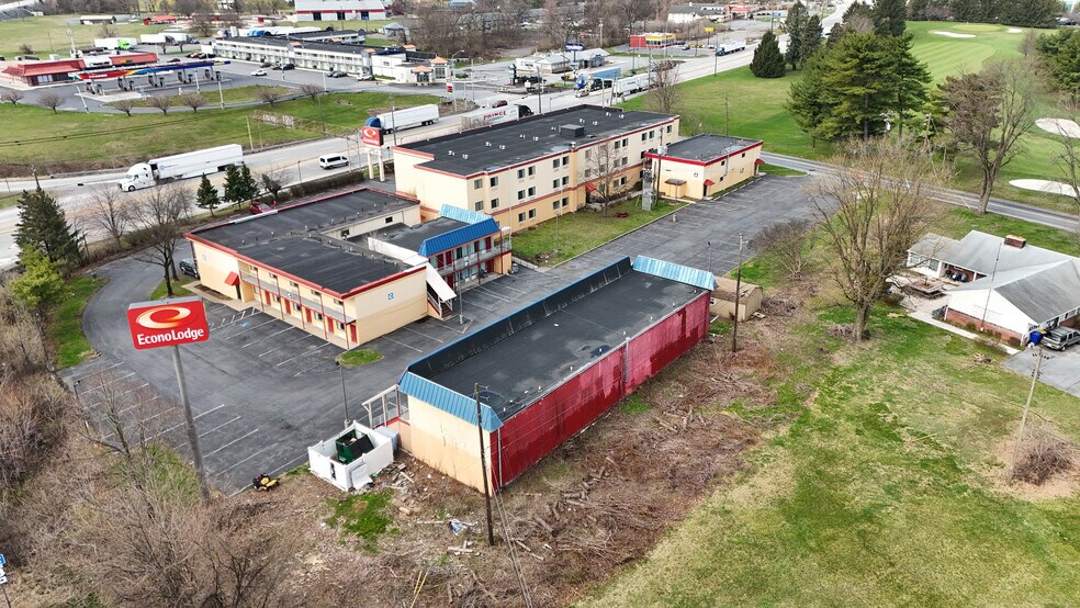 More Photos Of 1252 Harrisburg Pike, Carlisle Hotel For Sale