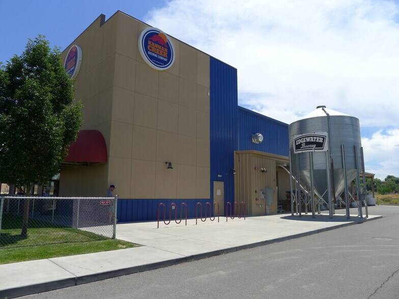 More Photos Of 905 Struthers Ave, Grand Junction Restaurant For Sale