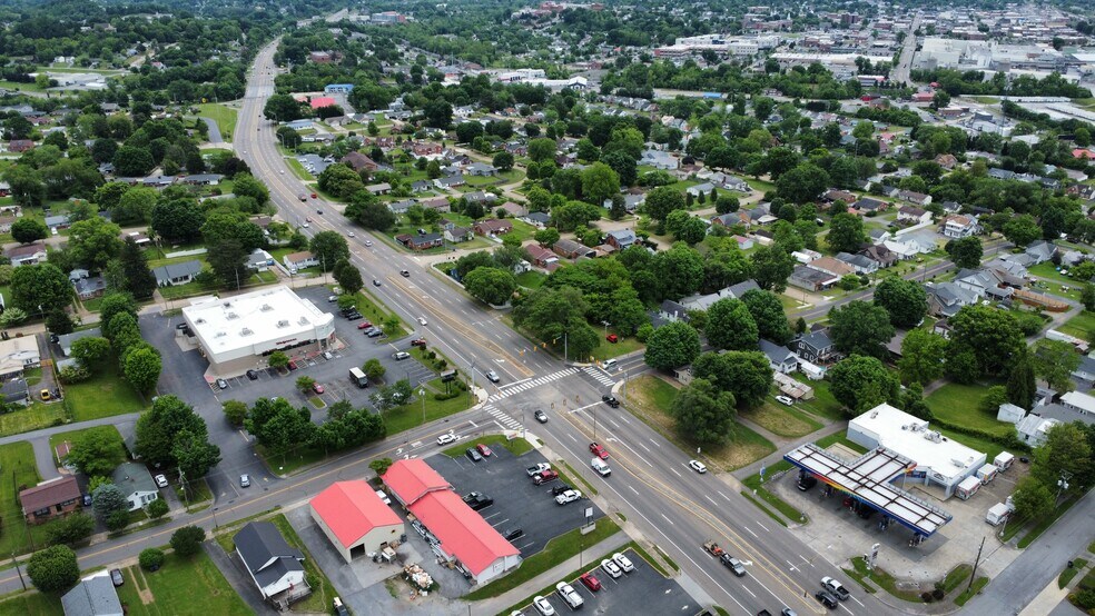 More Photos Of 1401 W Stone Dr, Kingsport Land For Lease