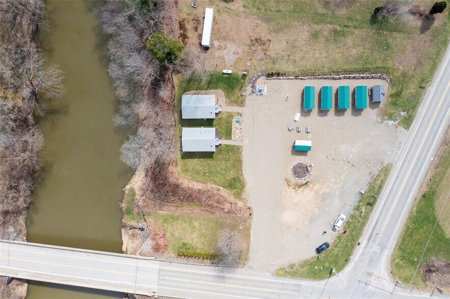 More Photos Of 14015 US-19, Waterford Multifamily For Sale