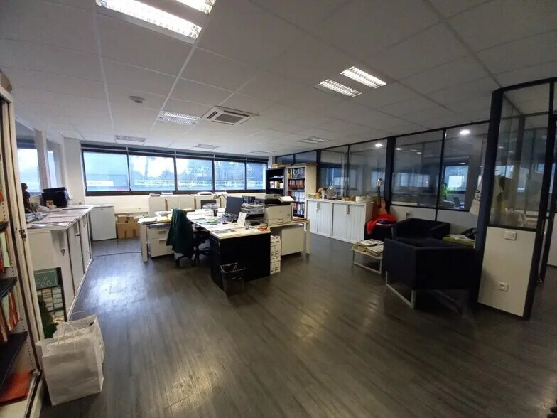 More Photos Of 20 Avenue Ariane, Mérignac Flex For Lease