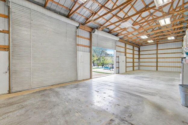 More Photos Of 1295 Stonecrest Rd, Argyle Warehouse For Lease