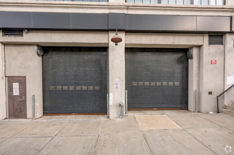 More Photos Of 341 39th St, Brooklyn Office For Sale