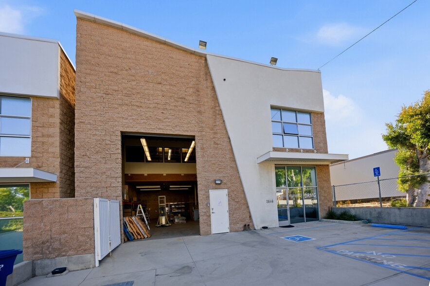 More Photos Of 2646 St Louis Ave, Signal Hill Warehouse For Sale