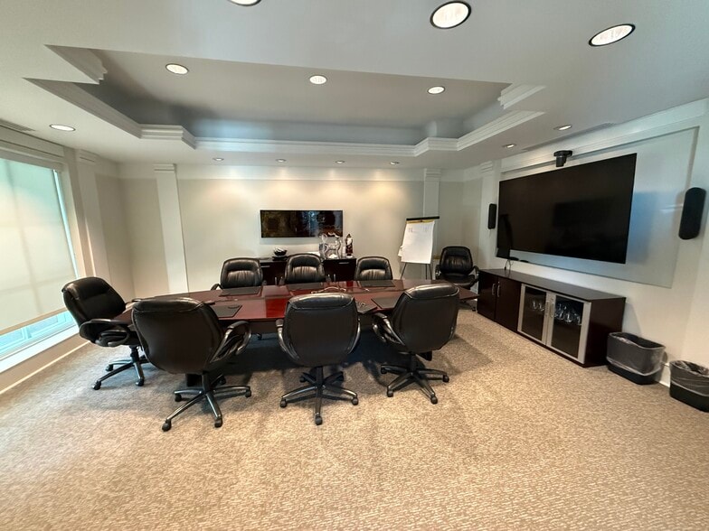 More Photos Of 100 N Main St, Belmont Office For Lease