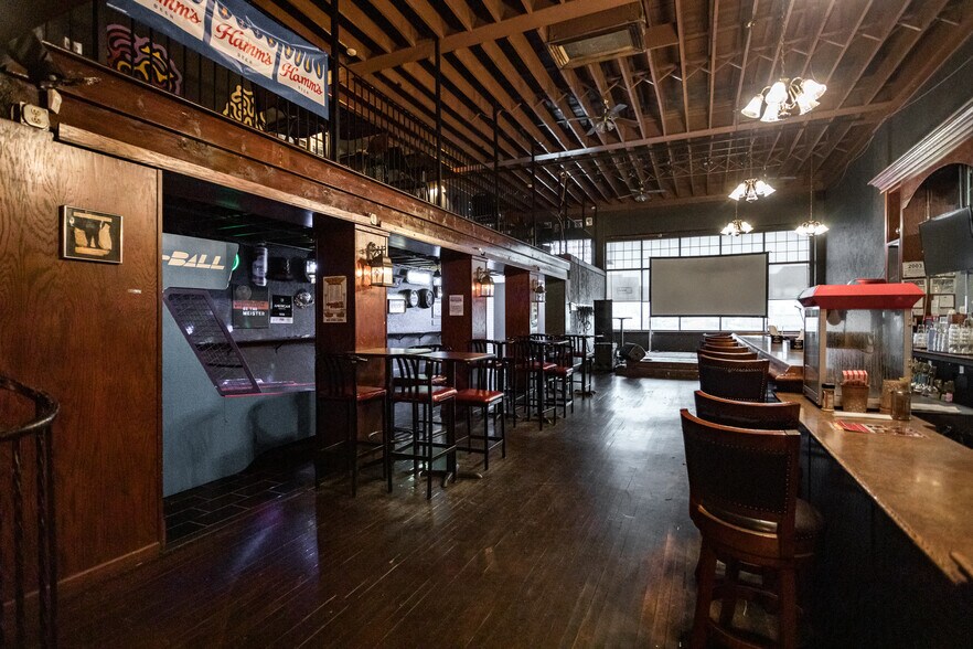 More Photos Of 8848 Joseph Campau St, Hamtramck General Retail For Sale