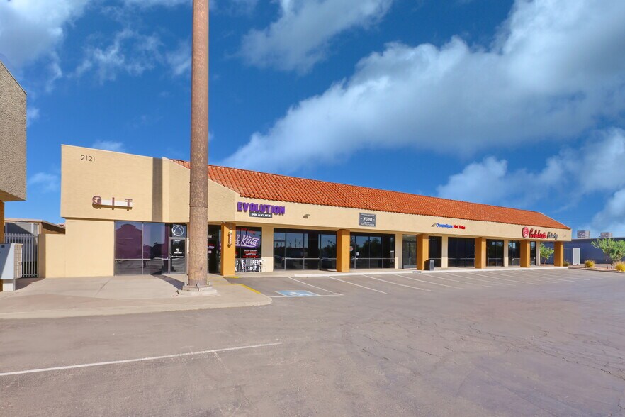 More Photos Of 2051 W Guadalupe Rd, Mesa Unknown For Lease