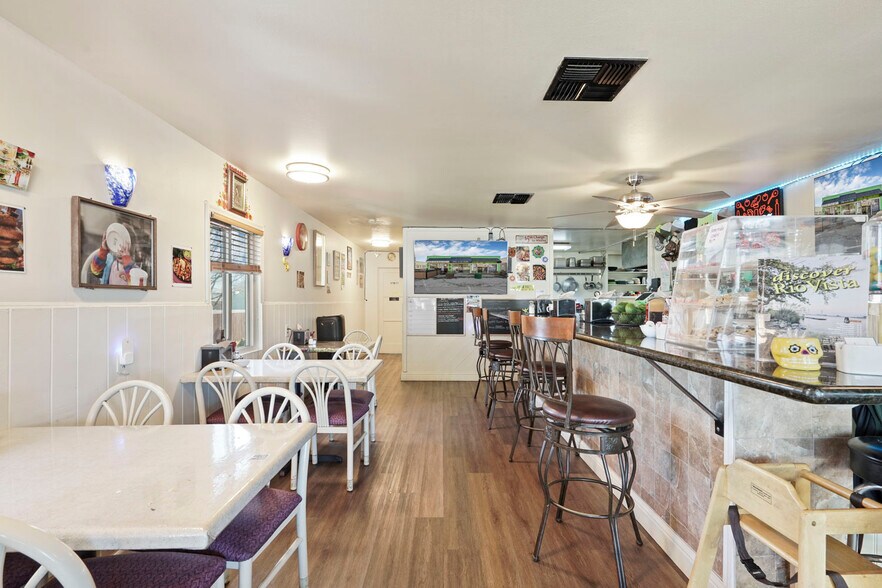 More Photos Of 14144 Market St, Walnut Grove Storefront For Sale