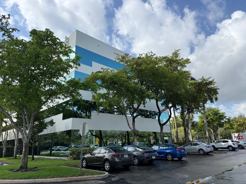 More Photos Of 3 SW 129th Ave, Pembroke Pines Medical For Lease