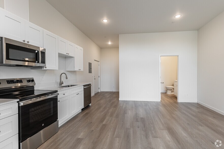 More Photos Of 3254 SE 90th Pl, Portland Apartments For Sale