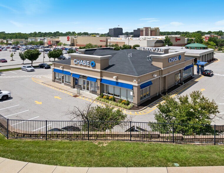 Primary Photo Of 1-5 Brentwood Promenade Ct, Brentwood Bank For Sale
