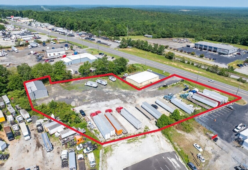 Primary Photo Of 13021B Veterans Memorial Hwy, Douglasville Warehouse For Lease