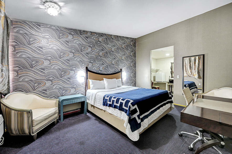 More Photos Of 2855 Fremont St, Las Vegas Hotel For Sale