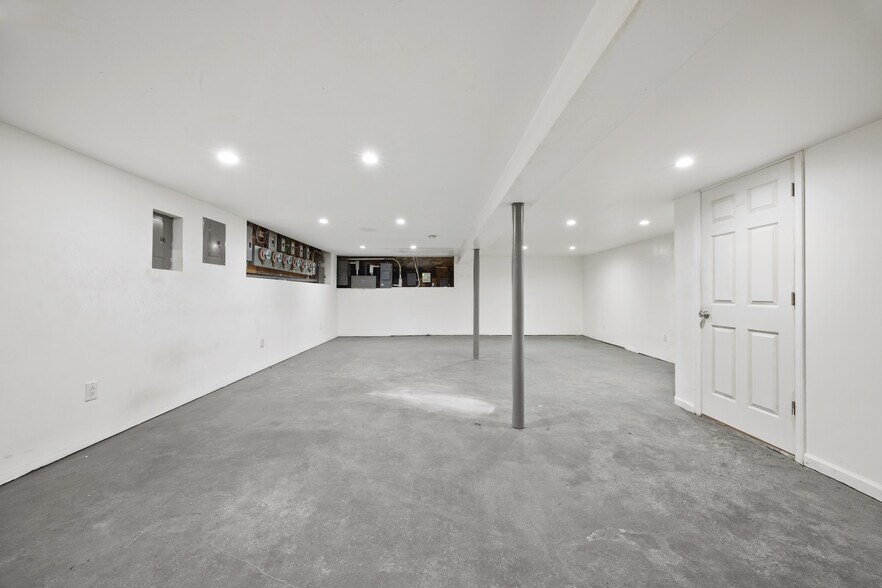 More Photos Of 222 E 51st St, Brooklyn Storefront Retail Residential For Sale