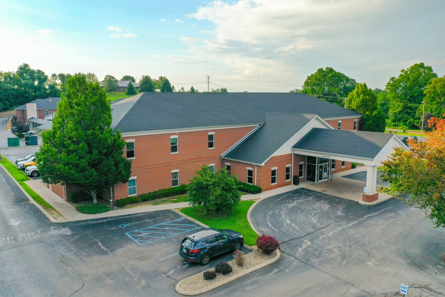 More Photos Of 803 Meyers Baker Rd, London Healthcare For Sale