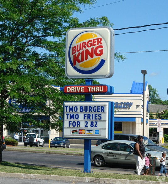 More Photos Of 623 Butternut St, Syracuse Fast Food For Sale
