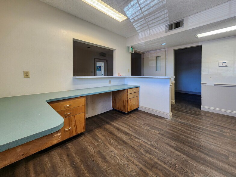 More Photos Of 840 I St, Sparks Medical For Lease