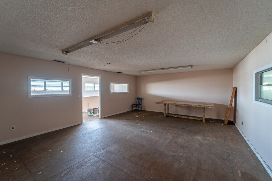 More Photos Of 1412 N Magnolia Ave, Ocala Restaurant For Sale