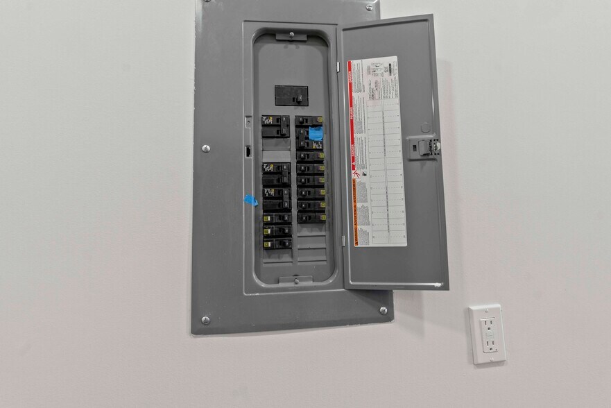 More Photos Of 1602 Cypress St, Baltimore Apartments For Sale