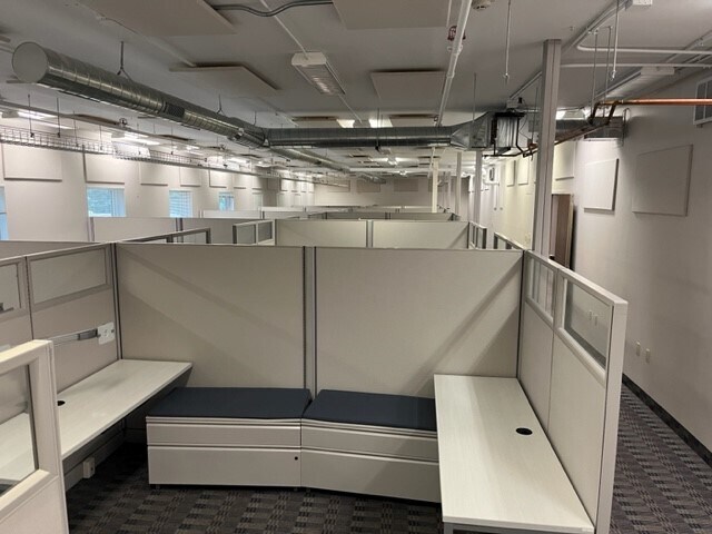 More Photos Of 6535 Seeco Dr, Kalamazoo Medical For Lease