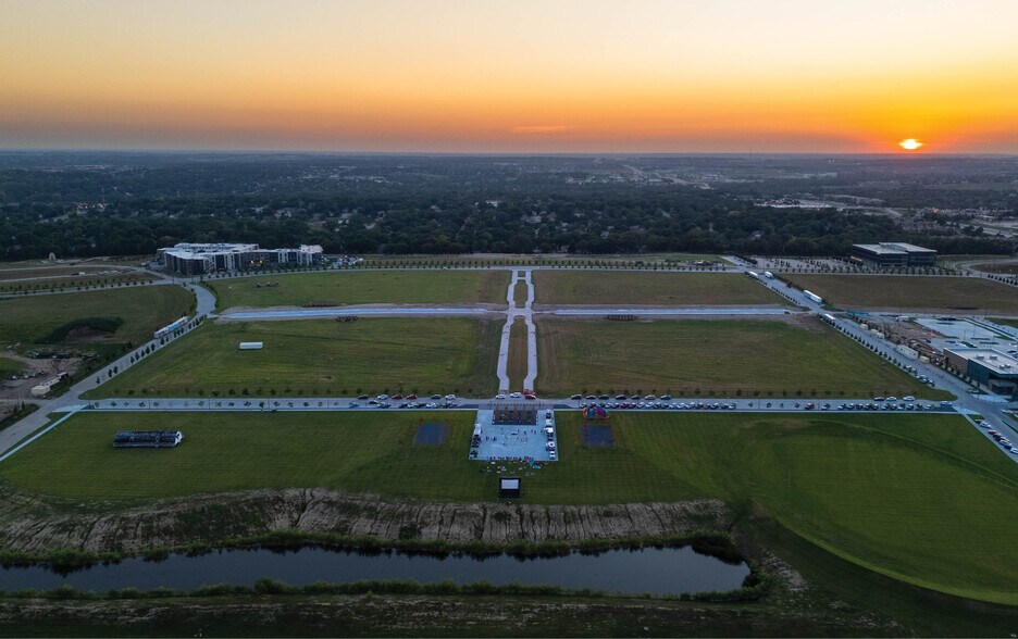 More Photos Of S 144th & W Dodge Rd, Omaha Land For Sale