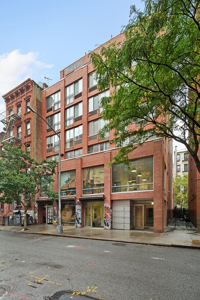 More Photos Of 165-167 Eldridge St, New York Apartments For Lease