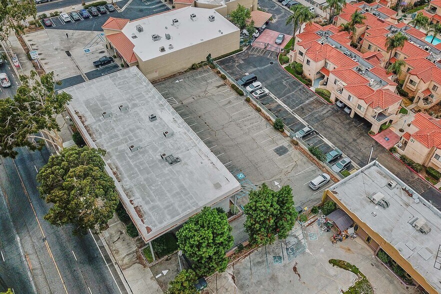 More Photos Of 1245 W 6th St, Corona Medical For Lease