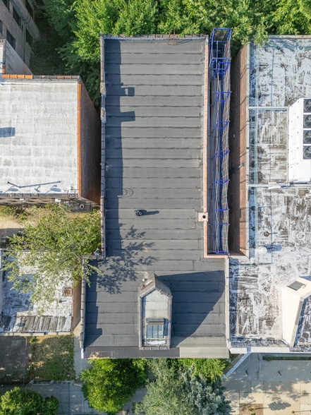 More Photos Of 554 Eastern Pky, Brooklyn Apartments For Sale