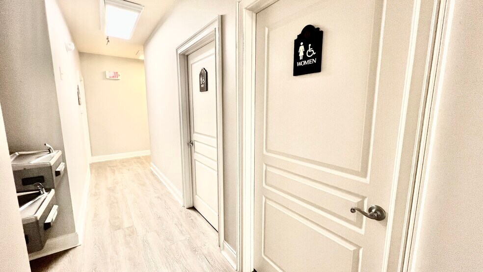 More Photos Of 4080 McGinnis Ferry Rd, Alpharetta Office For Lease
