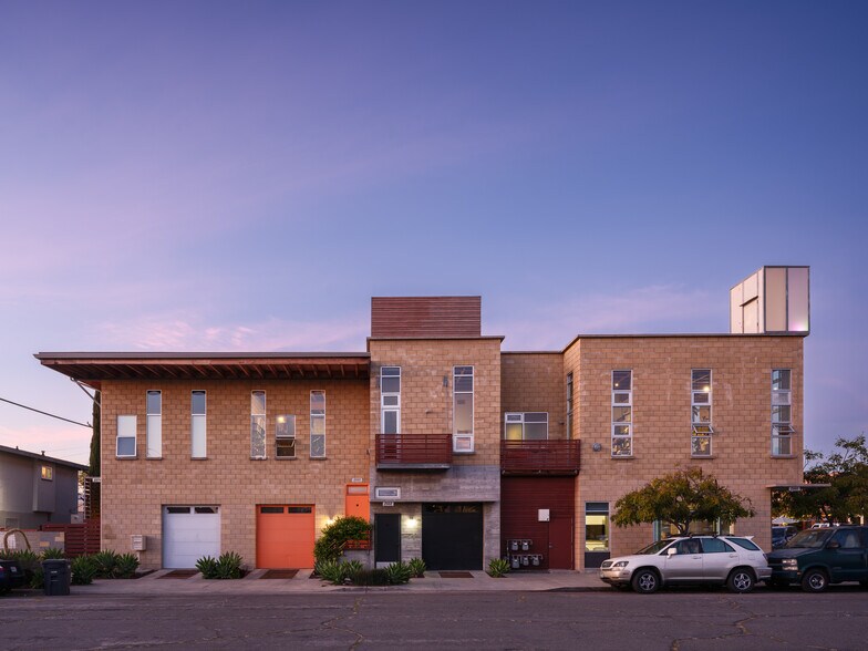 Primary Photo Of 2202 30th St, San Diego Apartments For Sale