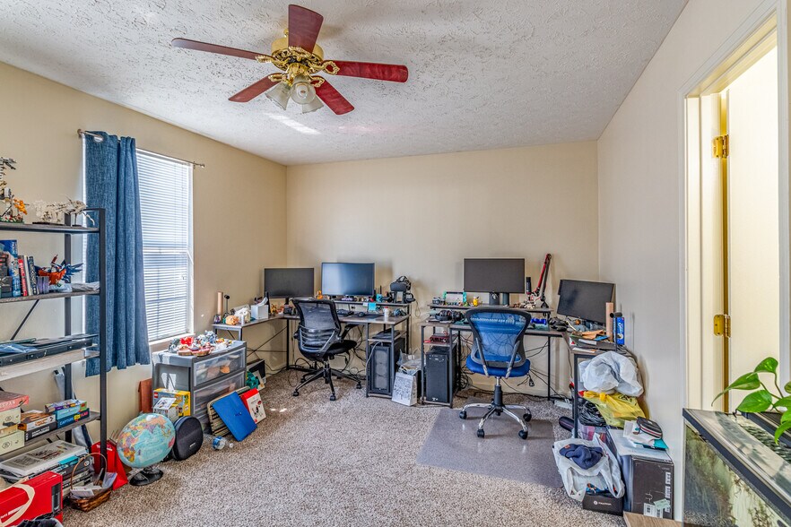 More Photos Of 291 Dunbar Cave Rd, Clarksville Multifamily For Sale