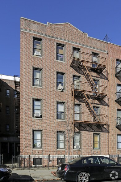 More Photos Of 3230 41st St, Long Island City Apartments For Sale