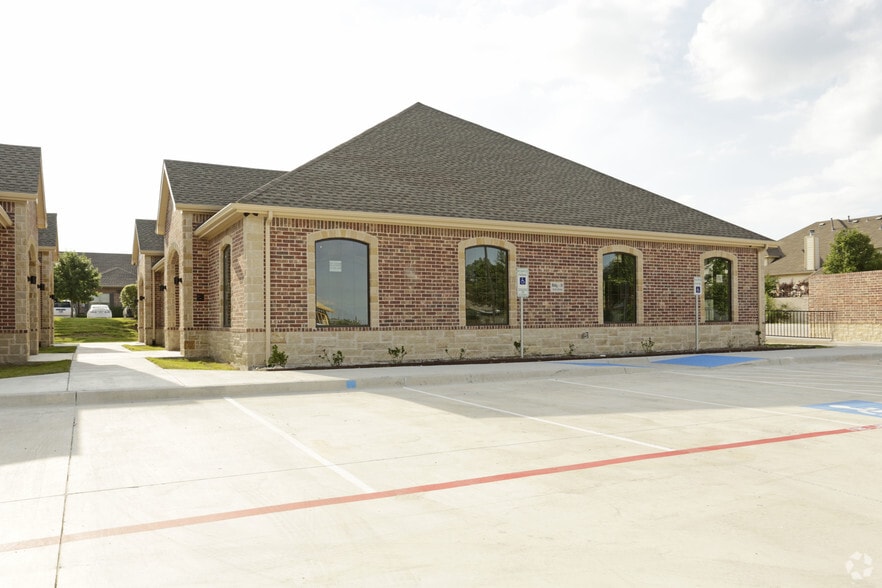 More Photos Of 318 W FM 544, Murphy Medical For Sale