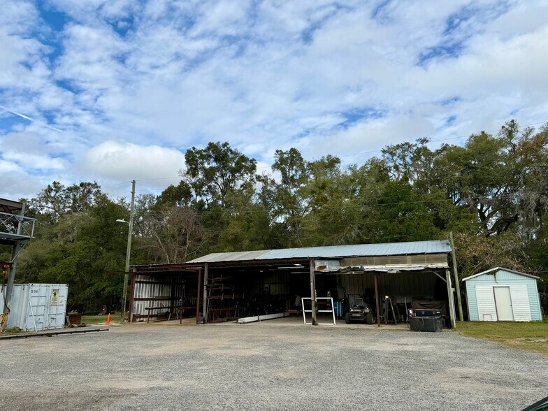 Primary Photo Of 9110 SE Us-441 Hwy, Ocala Contractor Storage Yard For Lease