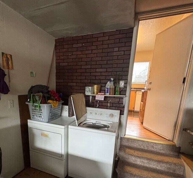 More Photos Of 7530 Church St, Gilroy Apartments For Sale