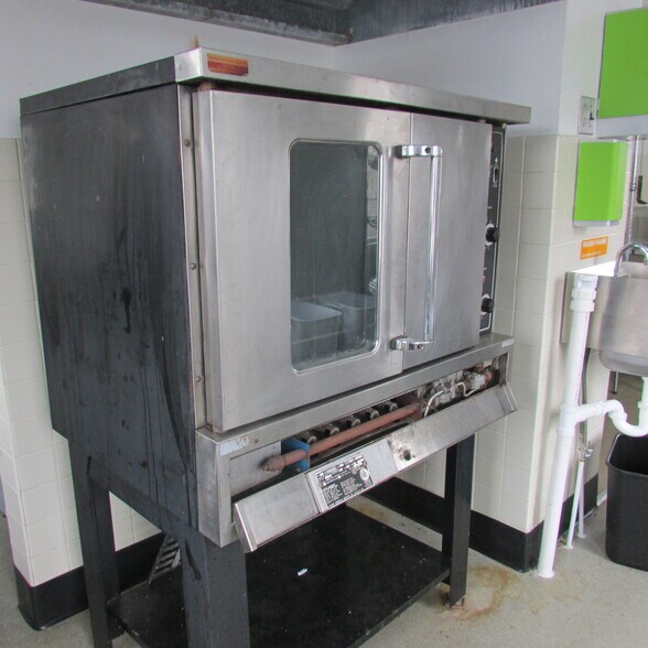 More Photos Of 136 Miami st, West Milton General Retail For Lease