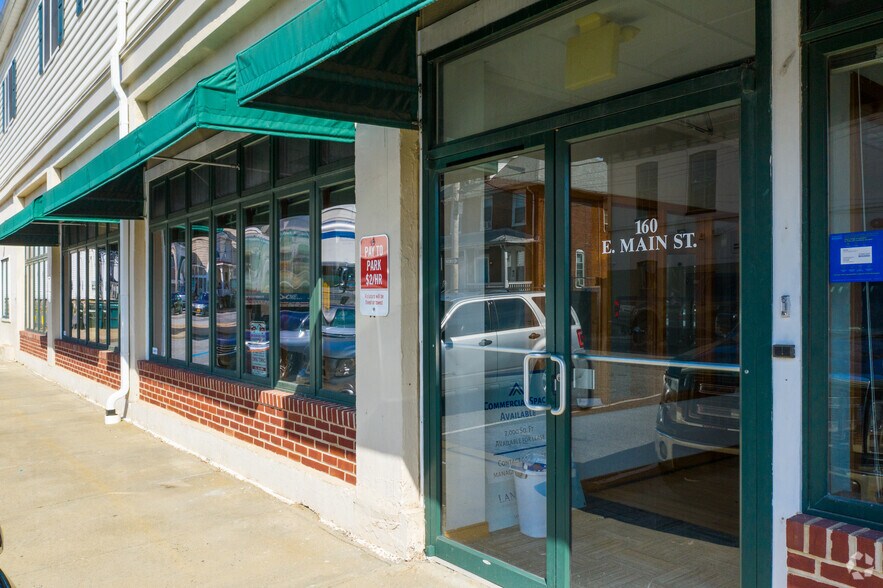 More Photos Of 4 Choate St, Newark Storefront For Lease