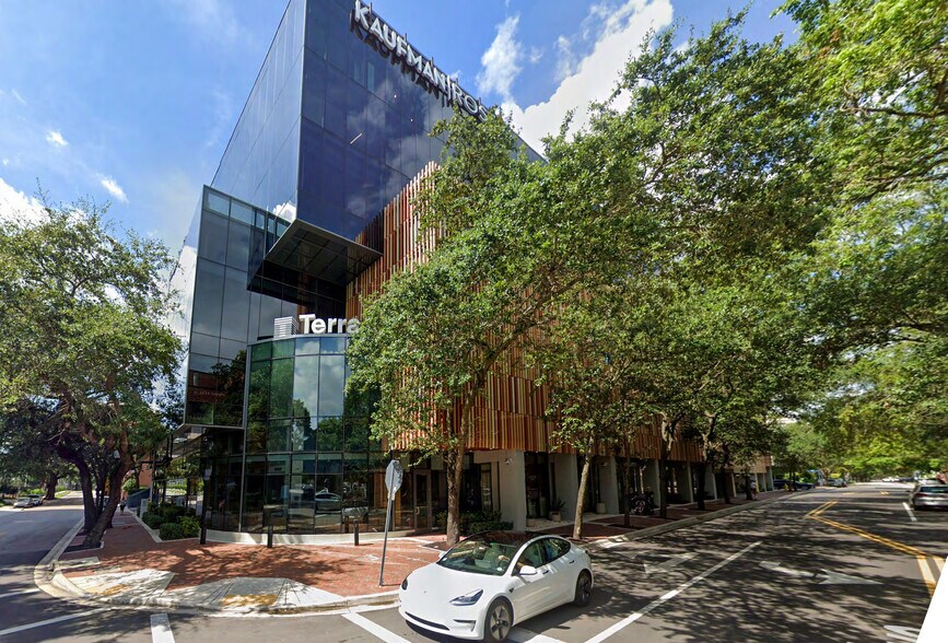 Primary Photo Of 3306 Mary St, Miami Office For Lease