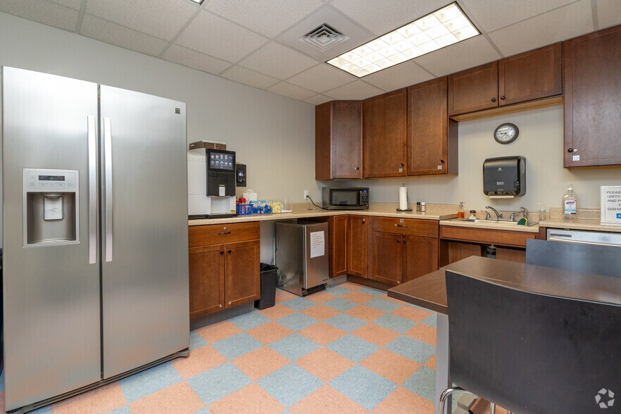 More Photos Of 4-18 Biltmore Ave, Asheville Coworking Space