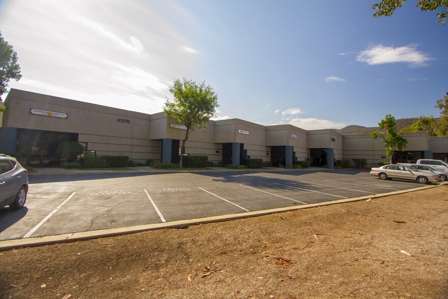More Photos Of 43176 Business Park Dr, Temecula Industrial For Lease