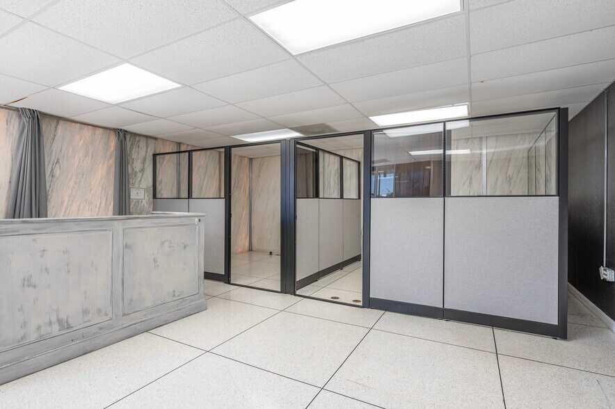 More Photos Of 4211 Video St, Dickinson Office For Sale
