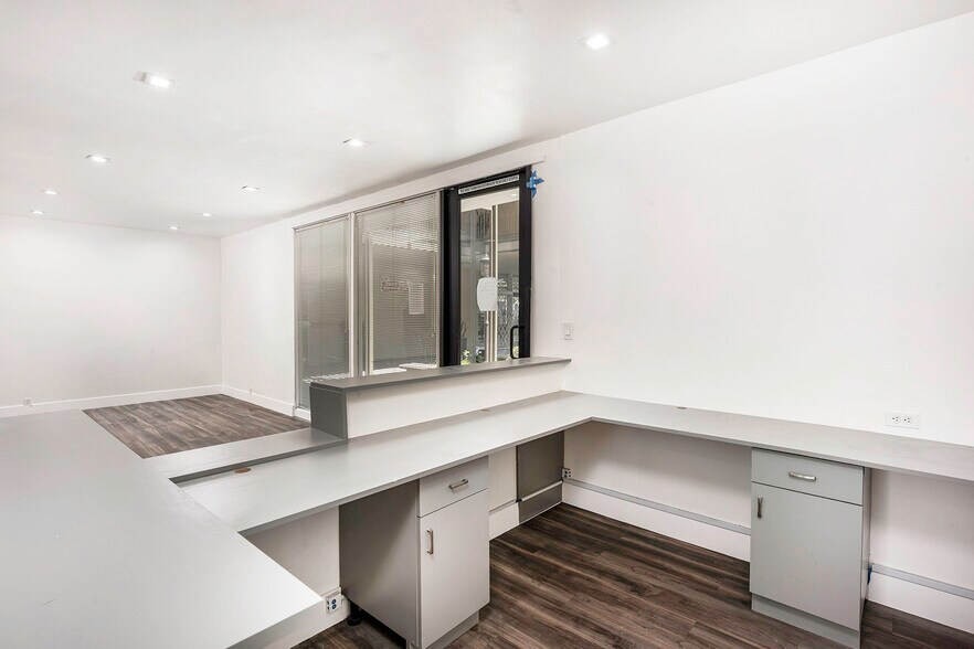 More Photos Of 2777 Pacific Ave, Long Beach Medical For Lease