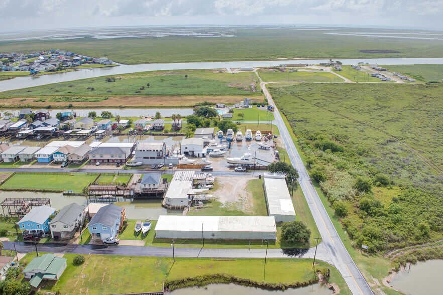 More Photos Of 205 Marine Way, Freeport Self Storage For Sale