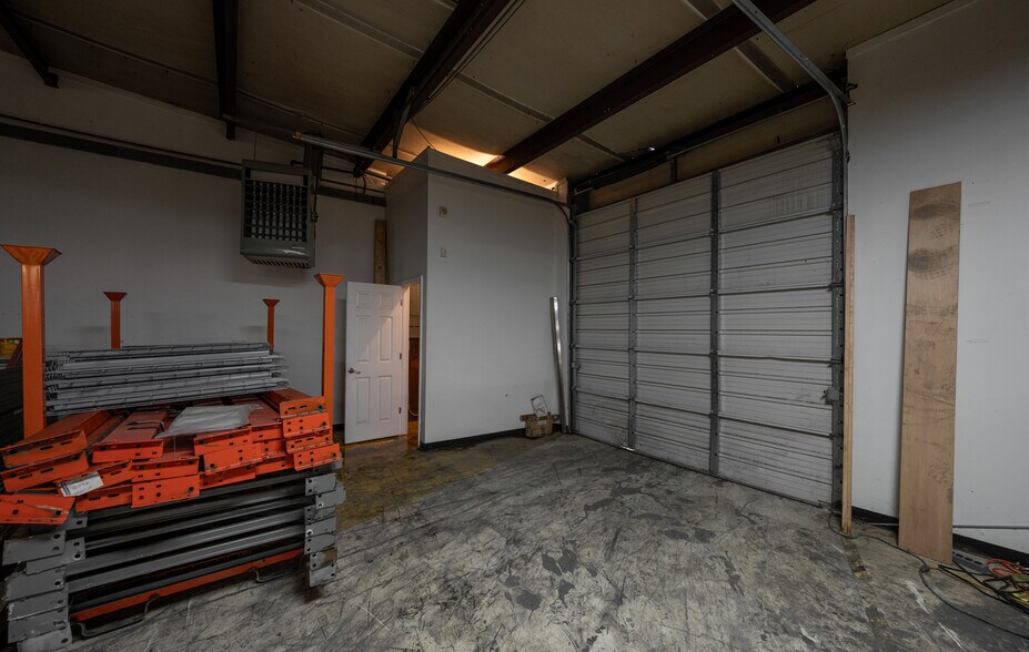 More Photos Of 1731 Camden Ave, Durham Manufacturing For Sale