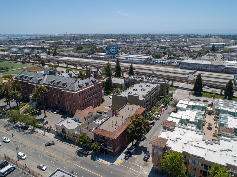 More Photos Of 1290 26th Ave, Oakland Apartments For Sale