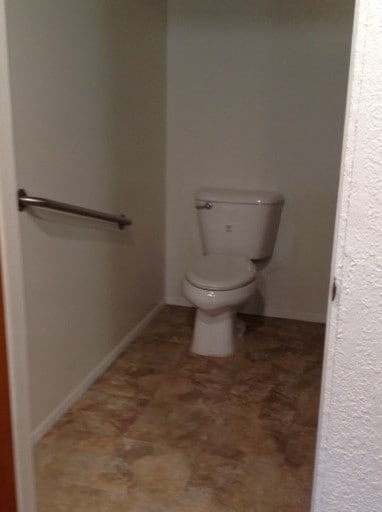 More Photos Of 7841 Foothill Blvd, Sunland Office Residential For Lease