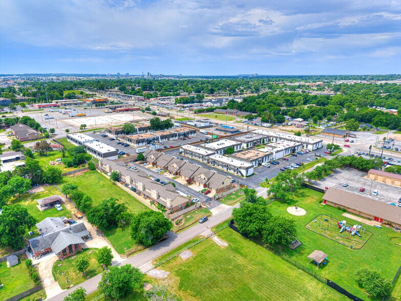 More Photos Of 1713 S Memorial Dr, Tulsa Apartments For Sale