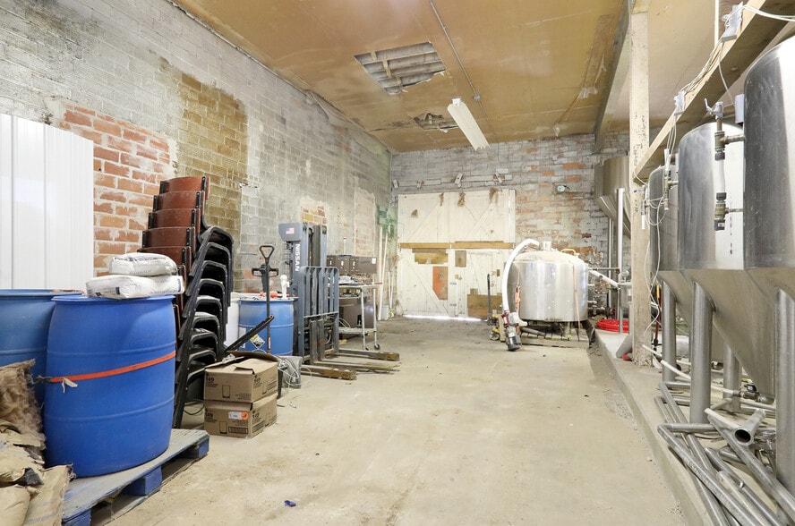 More Photos Of 1119 6th st, Nevada General Retail For Sale